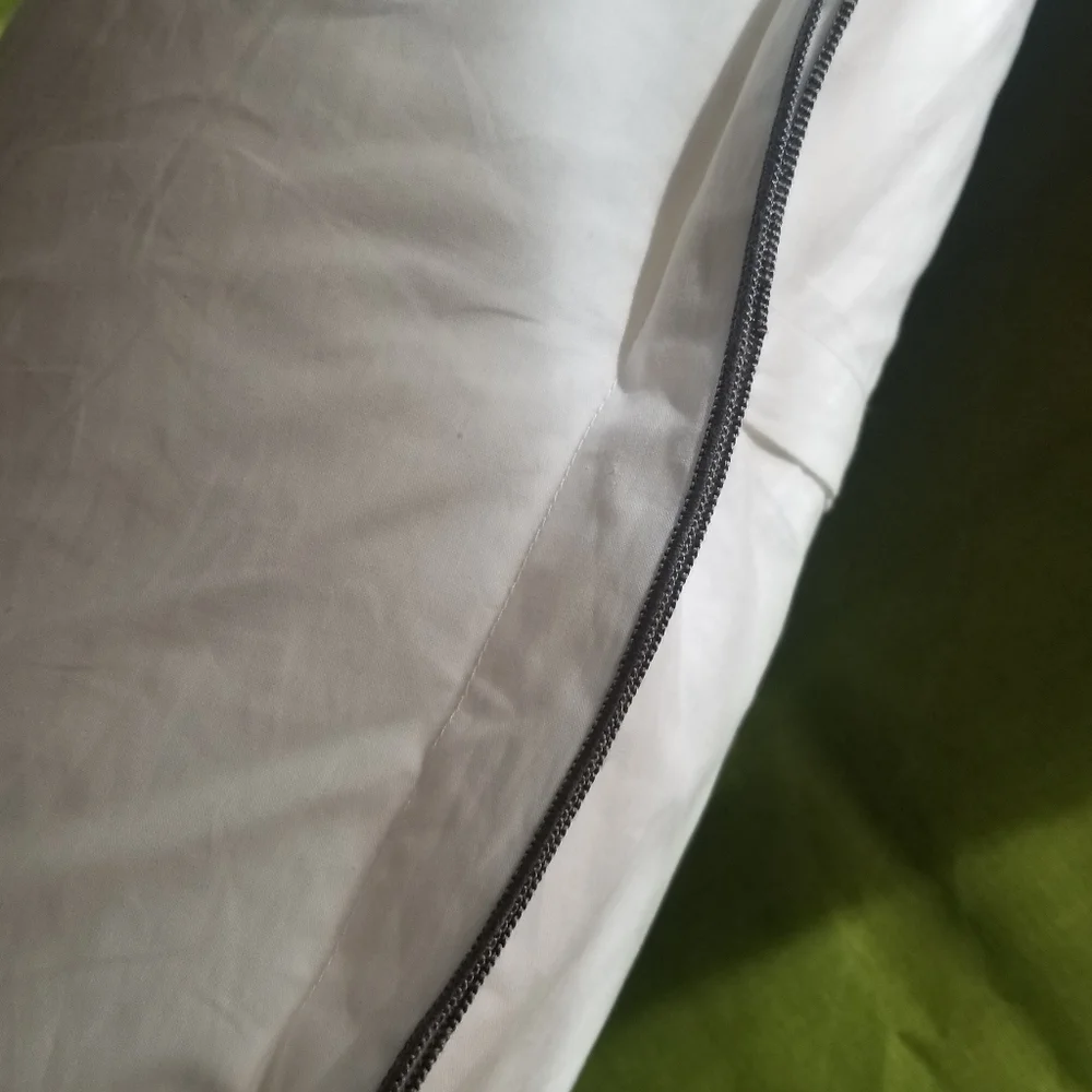 RESTORATION HARDWARE LUMBAR SHAM Italian tipped stitch white gray nwot